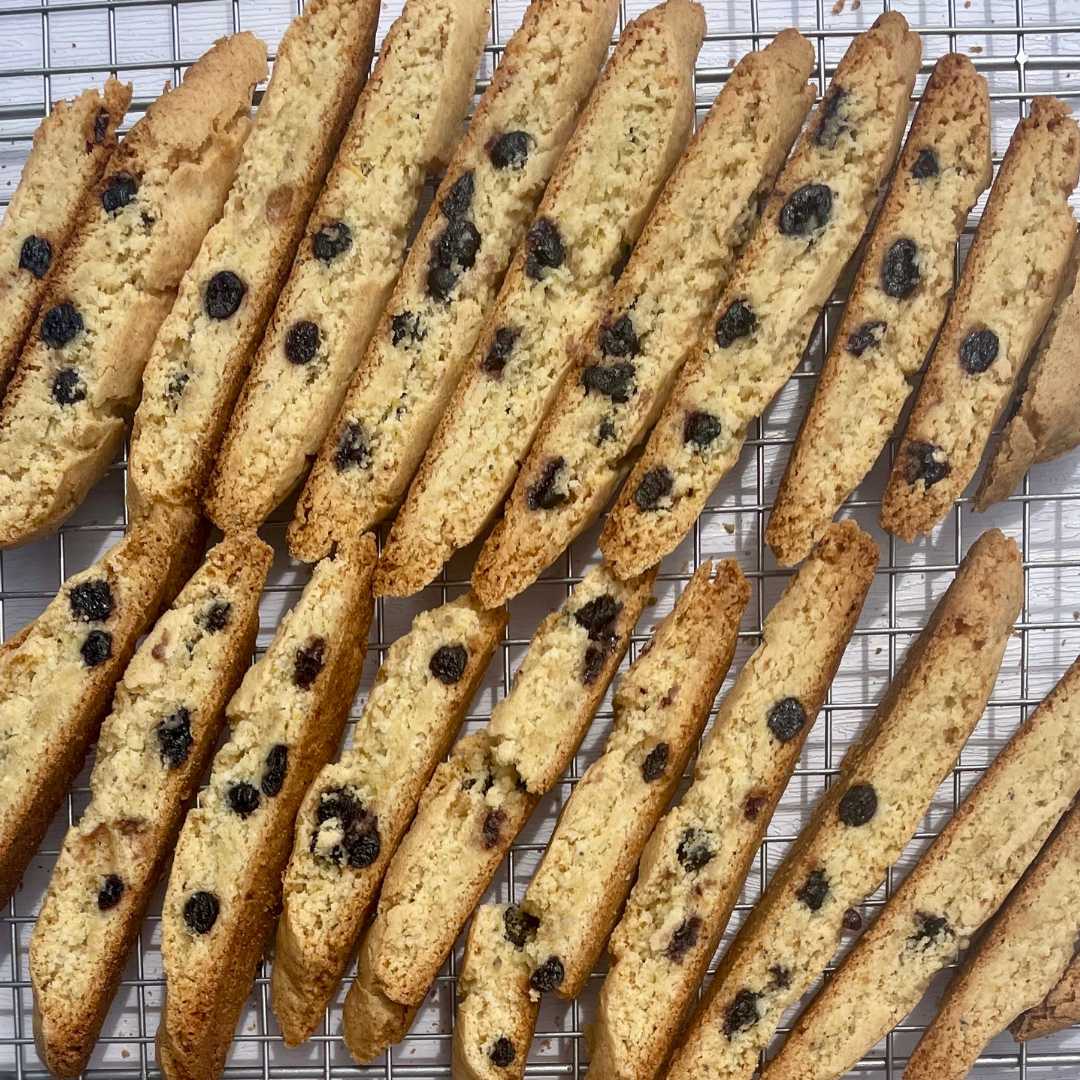 blueberry-lemon-biscotti