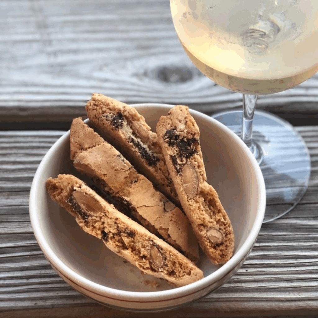 Pairing Chocolate Almond Biscotti with Dessert Wine