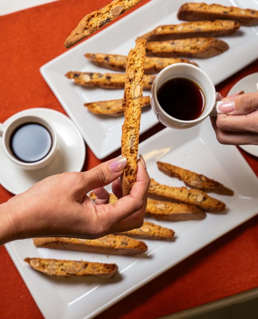 best-biscotti-to-pair-with-coffee-dunk
