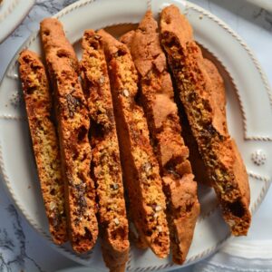 chocolate-chunks-salted-caramel-pecan-biscotti.